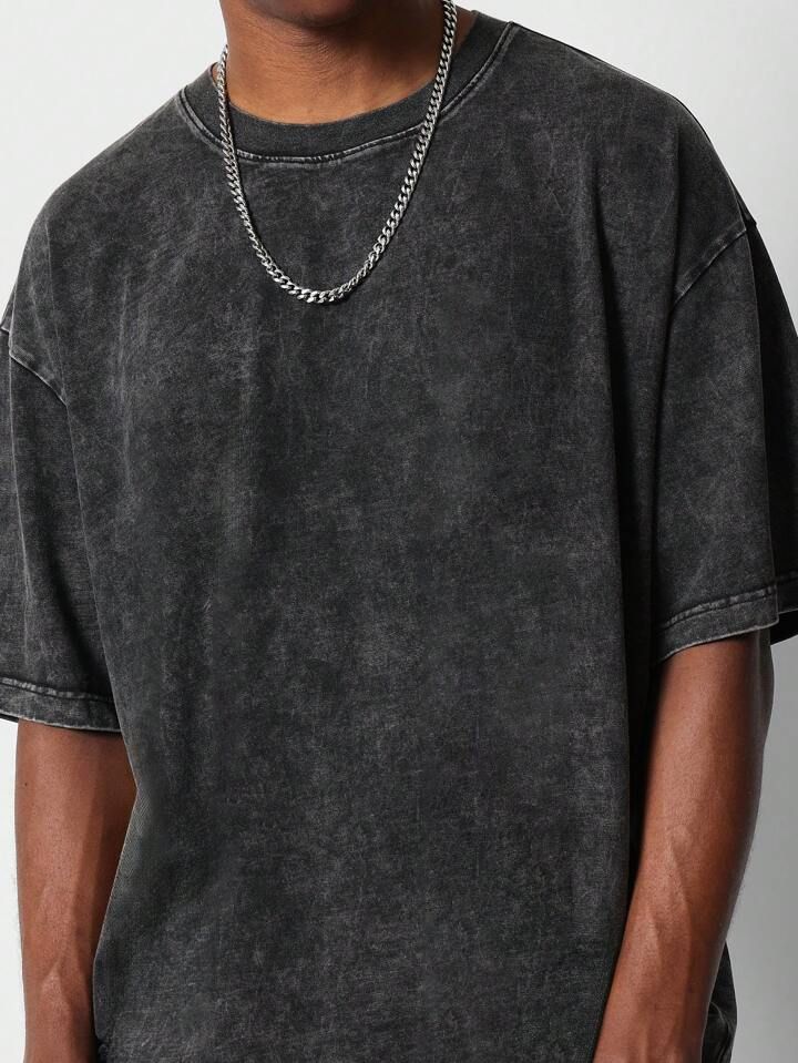 Oversized Silhouette